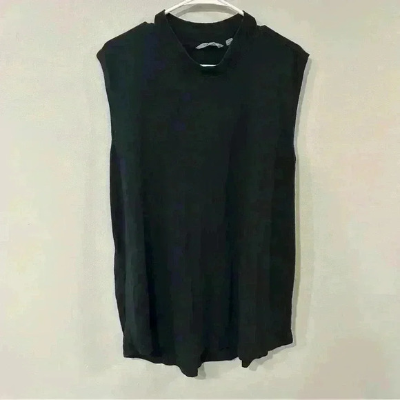 Athleta Threadlight Relaxed Mock Neck Tank - Picture 2 of 6